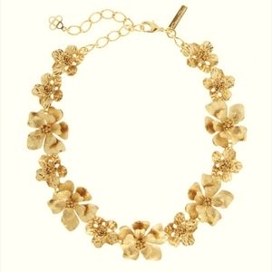 Classic Oscar de la Renta Flower necklace